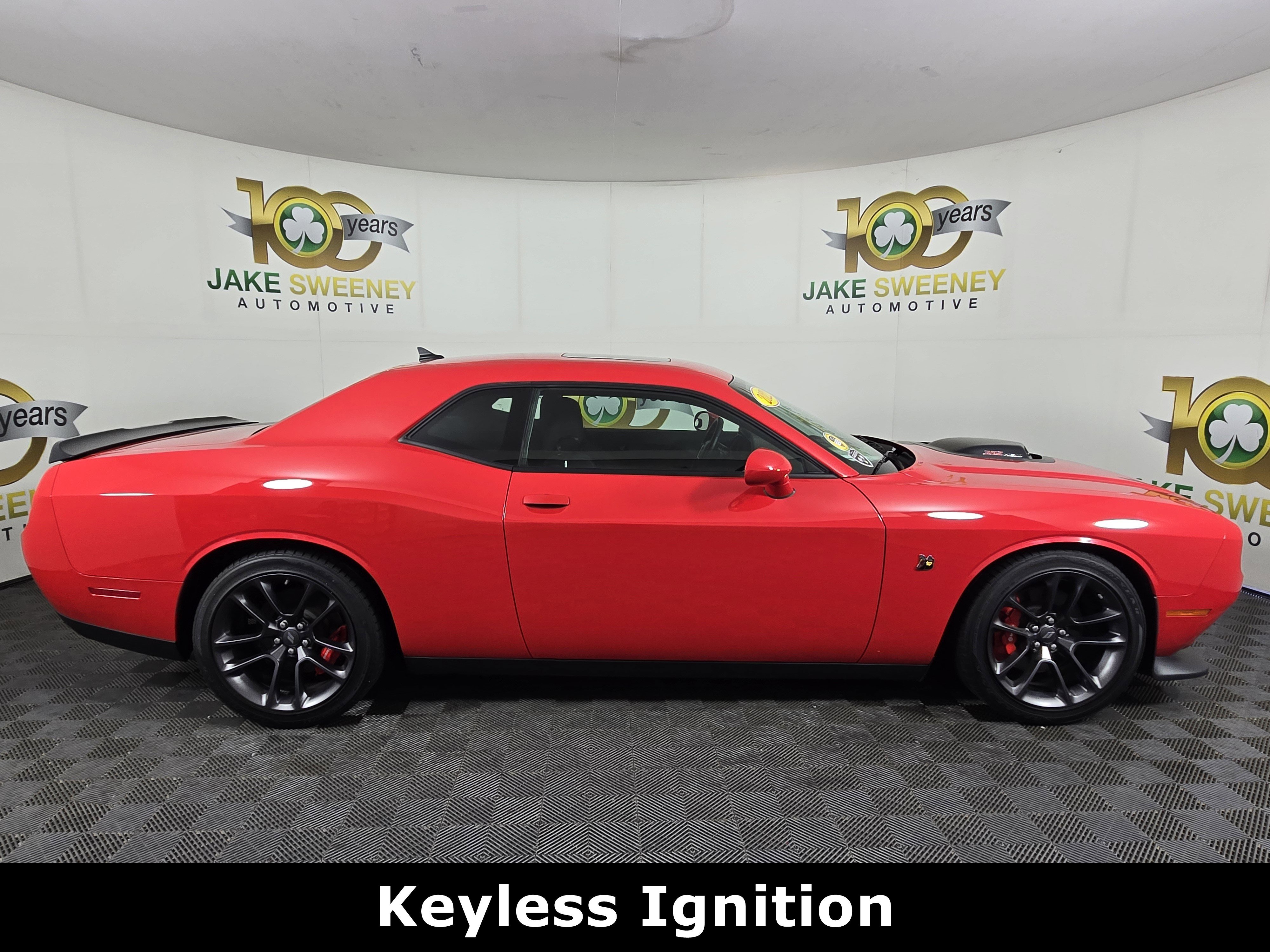 Used 2022 Dodge Challenger R/T Scat Pack w/ Shaker Package image 10