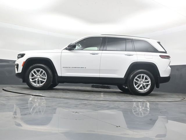 New 2025 Jeep Grand Cherokee Laredo image 43
