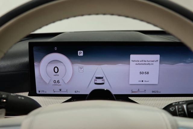 Used 2025 Genesis GV80 3.5T Prestige image 22