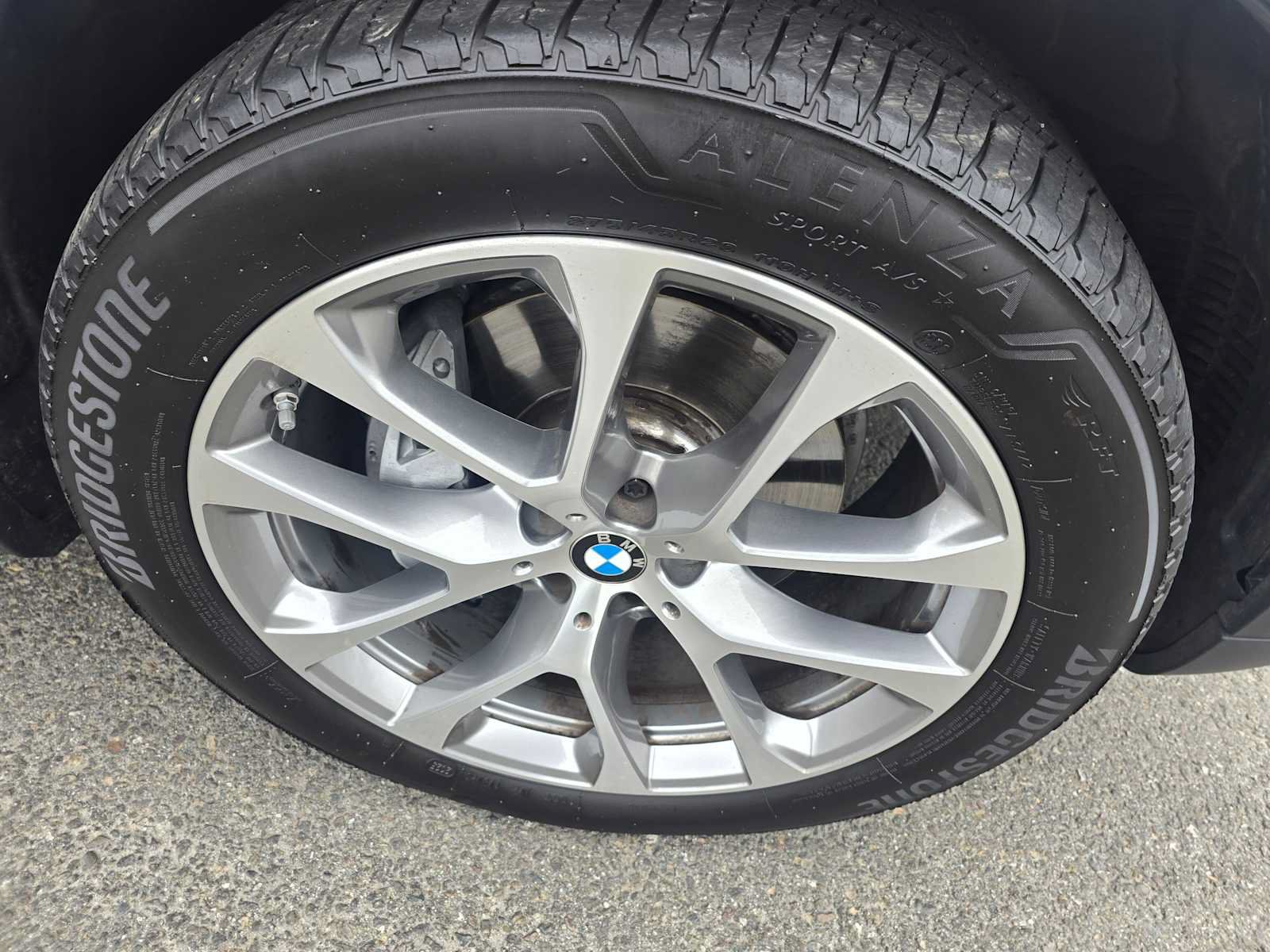 Used 2026 BMW X5 xDrive40i AWD/4WD image 9