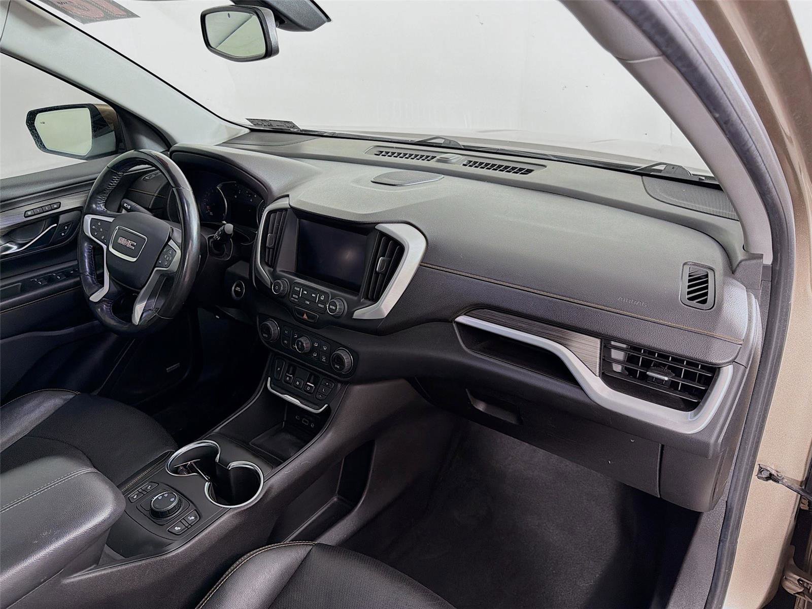 Used 2018 GMC Terrain SLT w/ Preferred Package AWD/4WD image 30