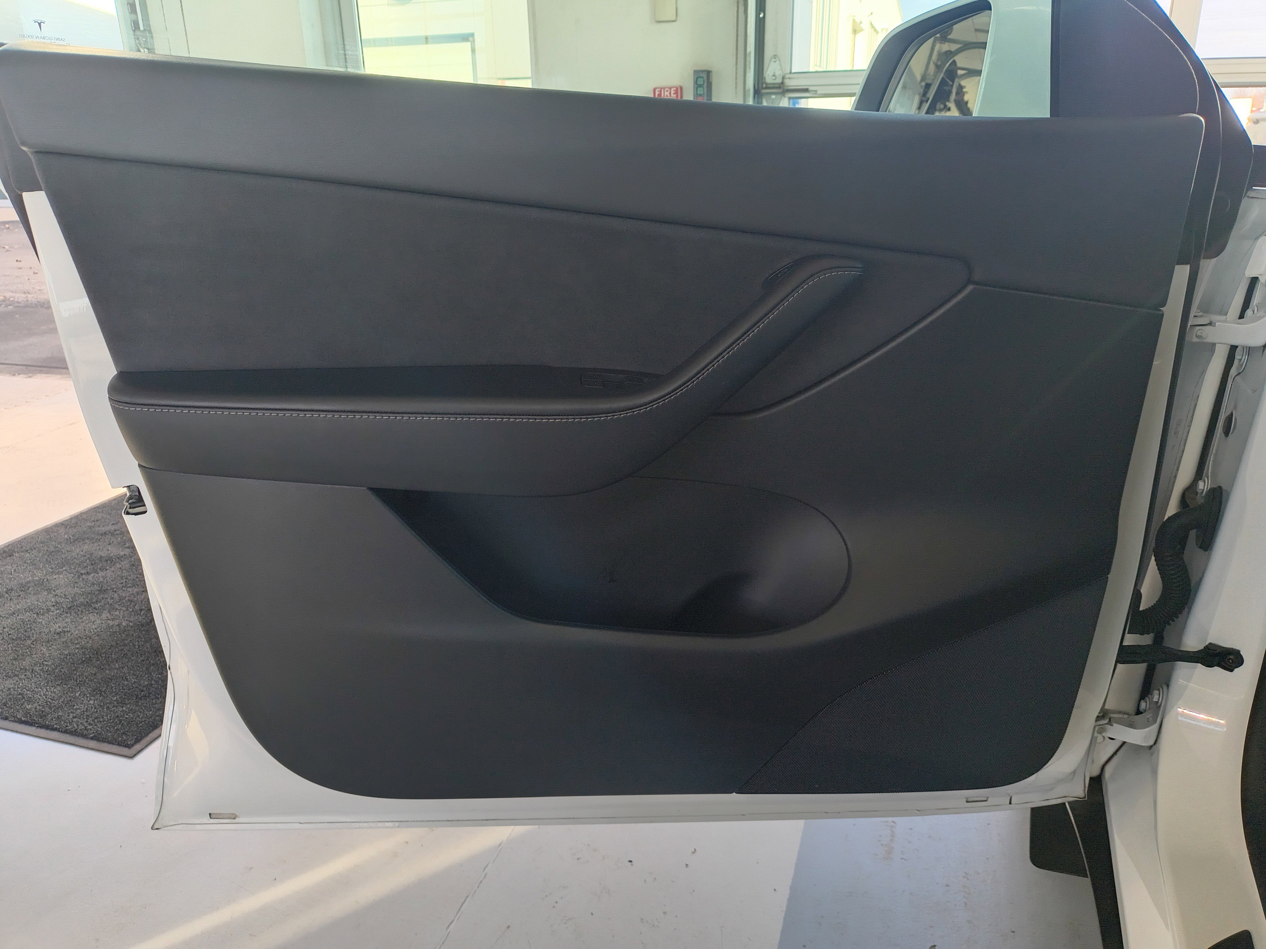 Used 2021 Tesla Model Y Long Range image 17