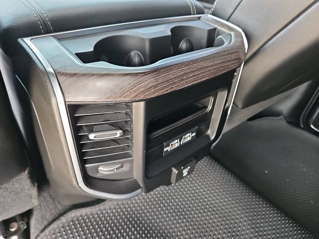 Used 2025 RAM 2500 Laramie AWD/4WD image 21