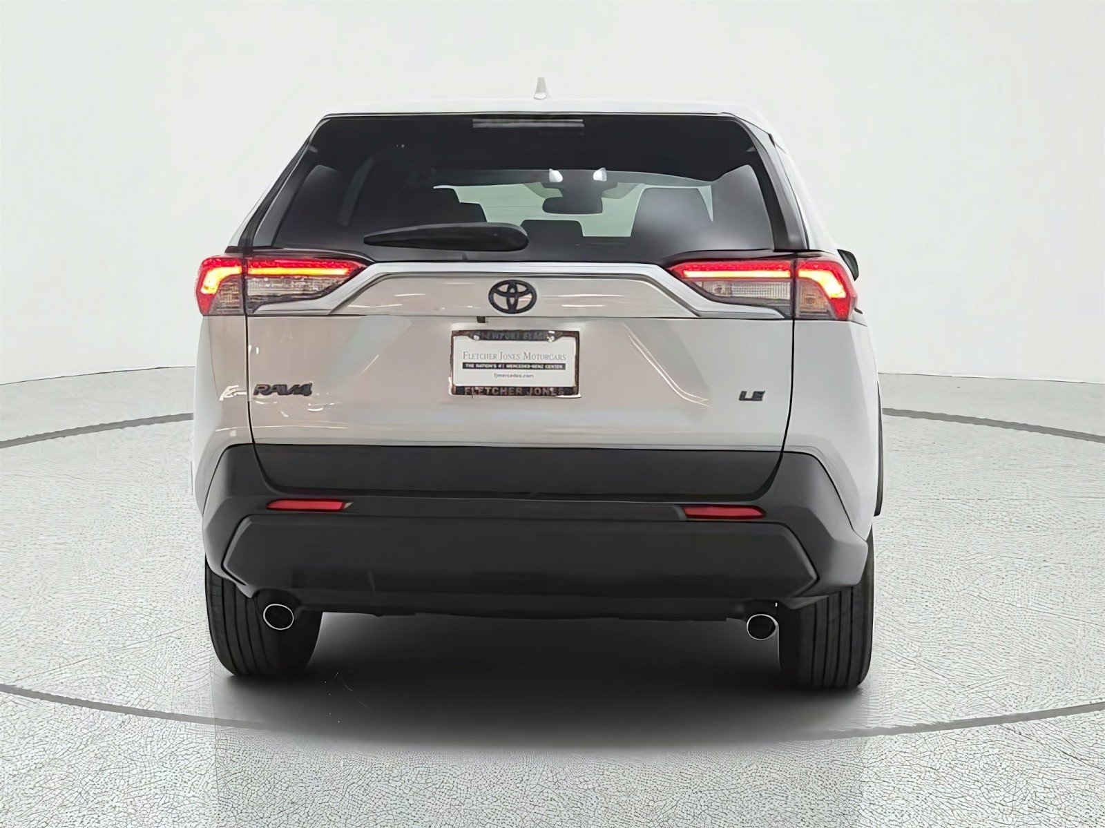 Used 2025 Toyota RAV4 LE FWD image 6