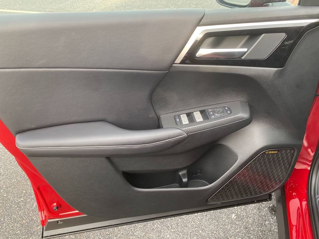 New 2026 Mitsubishi Outlander SE image 11