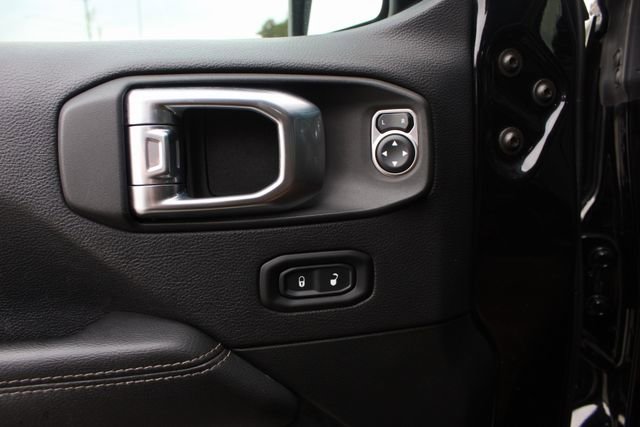 Used 2021 Jeep Wrangler Unlimited Rubicon w/ Dual Top Group image 30