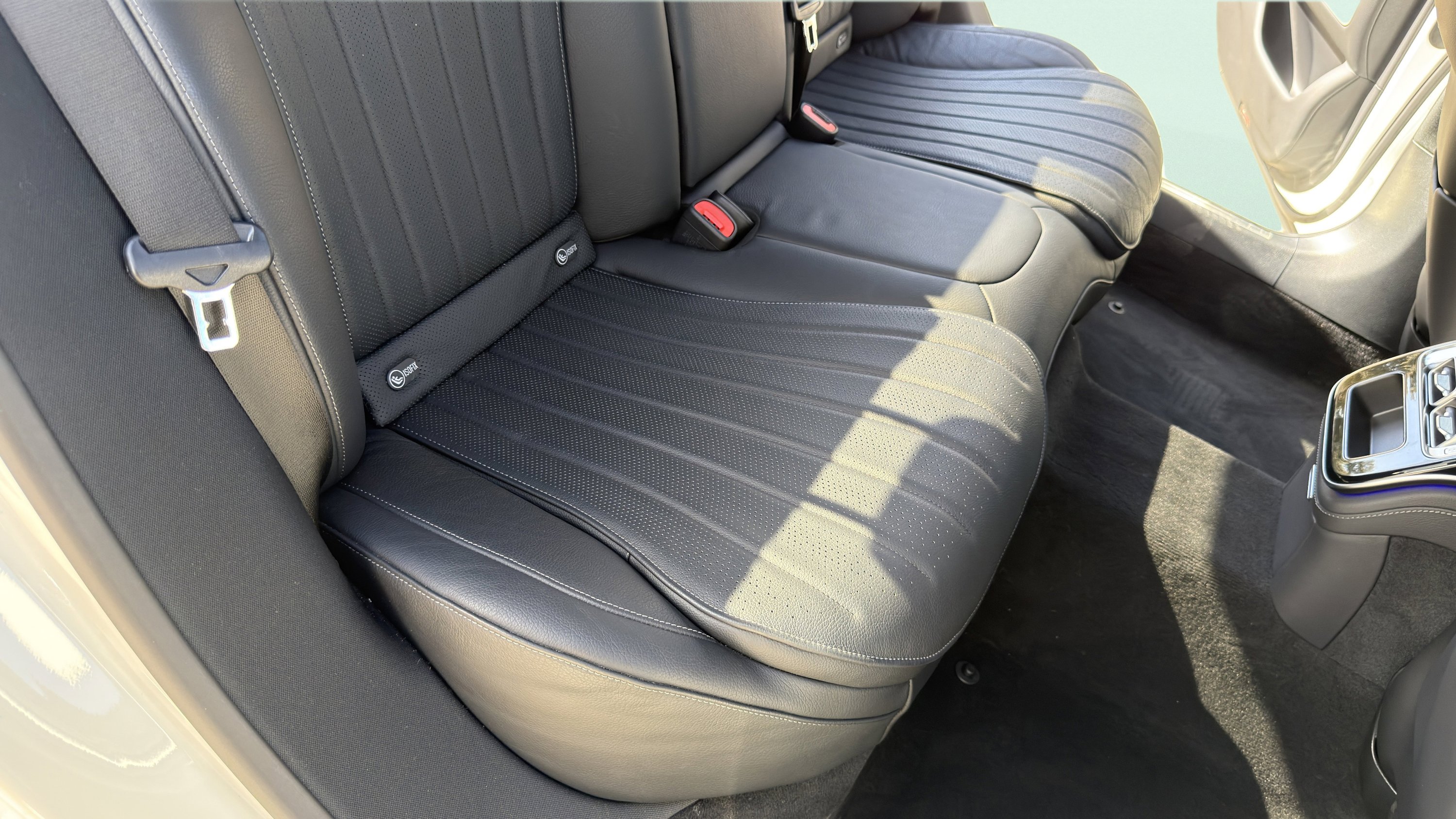 Used 2022 Mercedes-Benz S 500 S 500 w/ AMG Line Package image 51