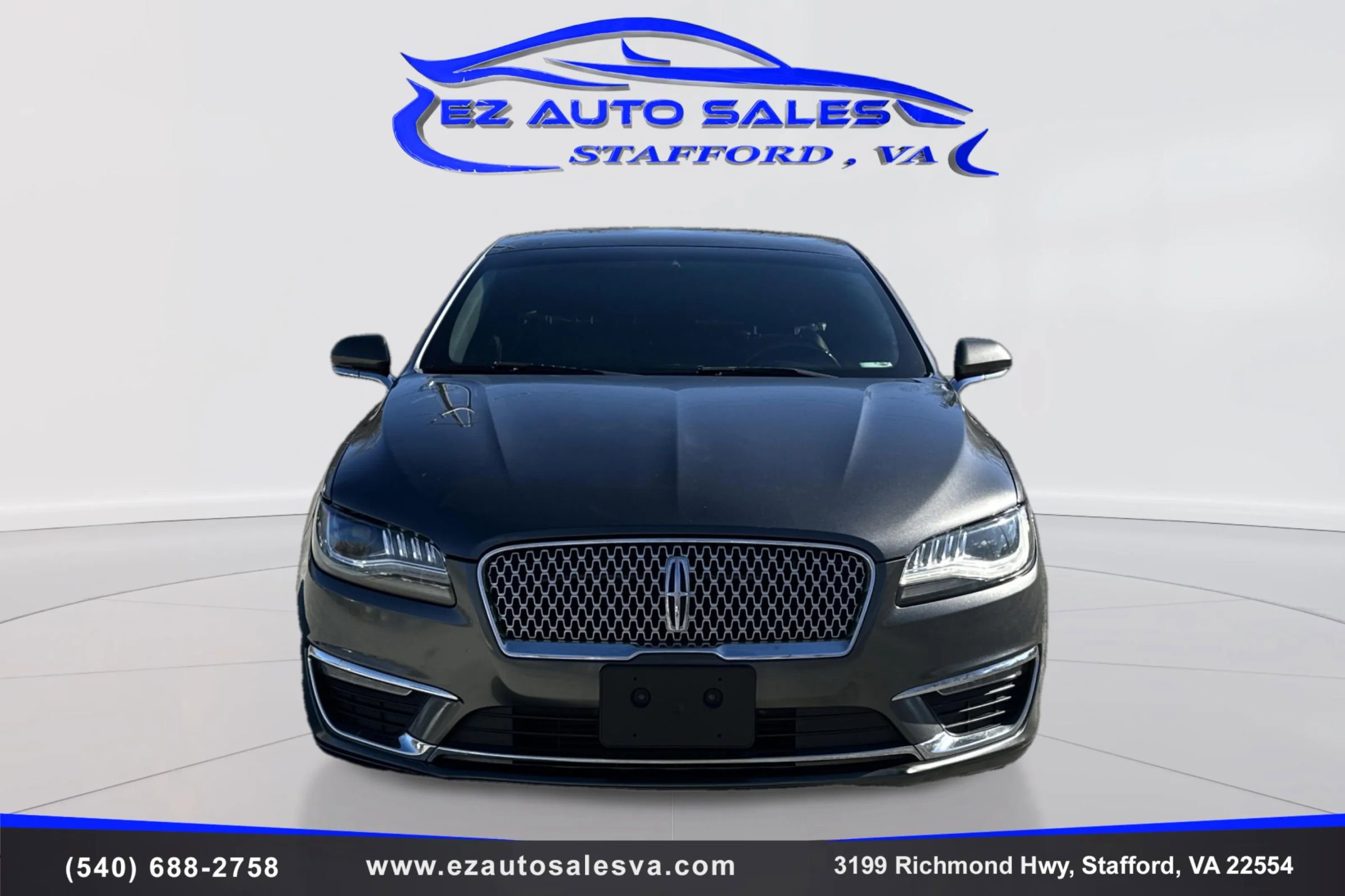 Used 2017 Lincoln MKZ Premiere image 2