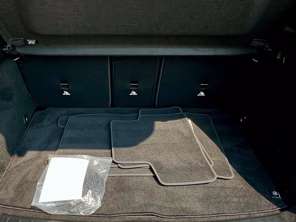 Certified 2023 Mercedes-Benz GLA 250 4MATIC image 39