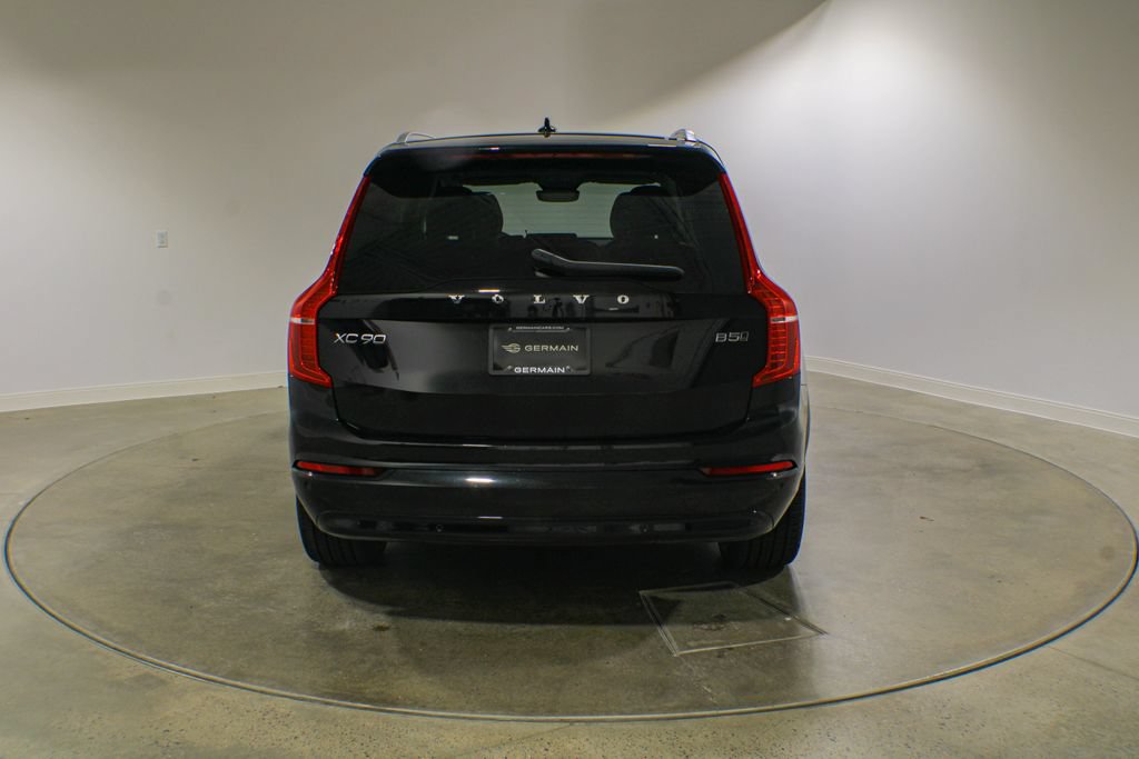 Used 2023 Volvo XC90 B5 Core w/ Climate Package AWD/4WD image 4