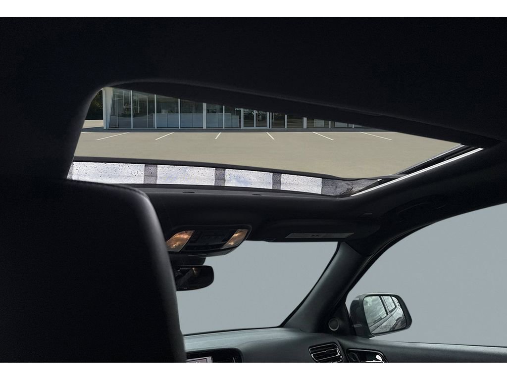 Used 2024 Dodge Durango GT image 17