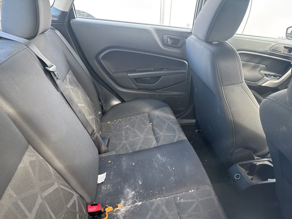 Used 2011 Ford Fiesta SE w/ 203A Rapid Spec Order Code image 9