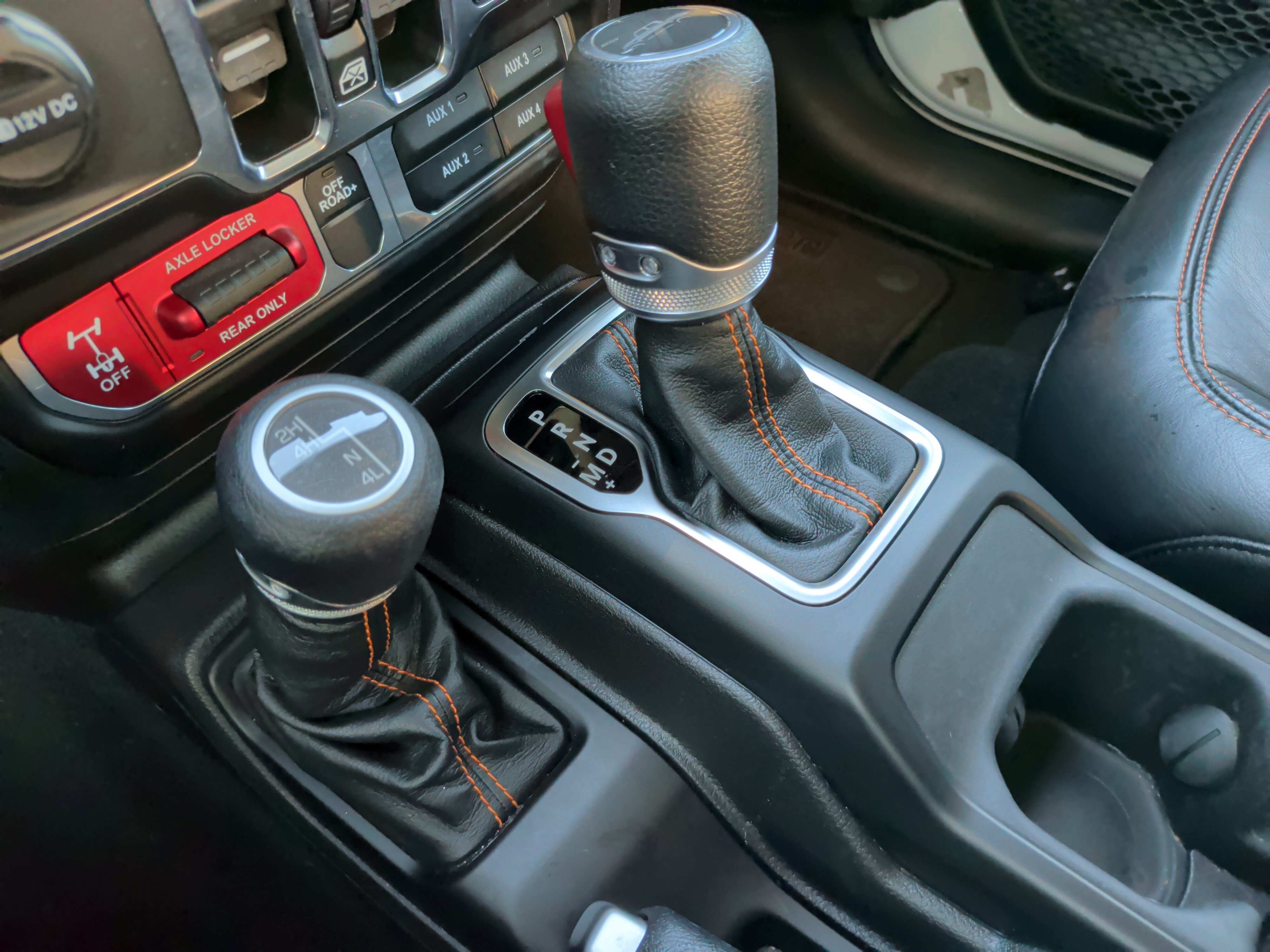 Used 2023 Jeep Gladiator Mojave w/ Cold Weather Group AWD/4WD image 20