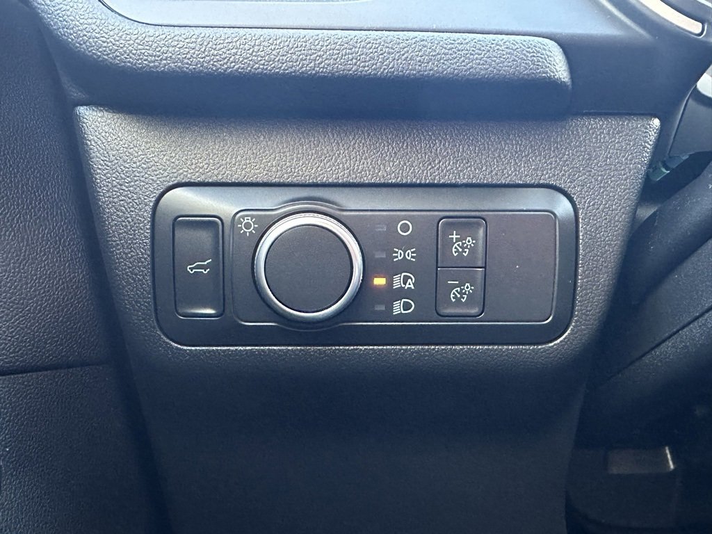 Used 2022 Ford Escape SE w/ Convenience Package image 28