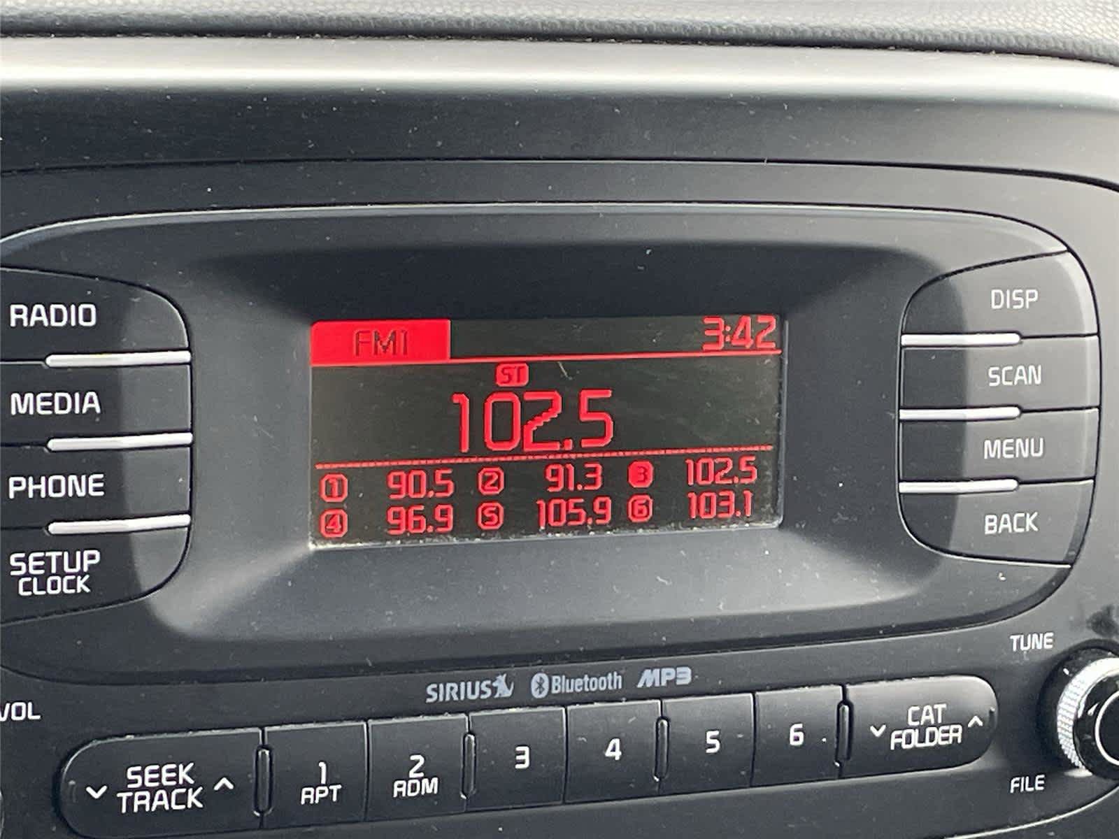 Used 2016 Kia Soul image 19