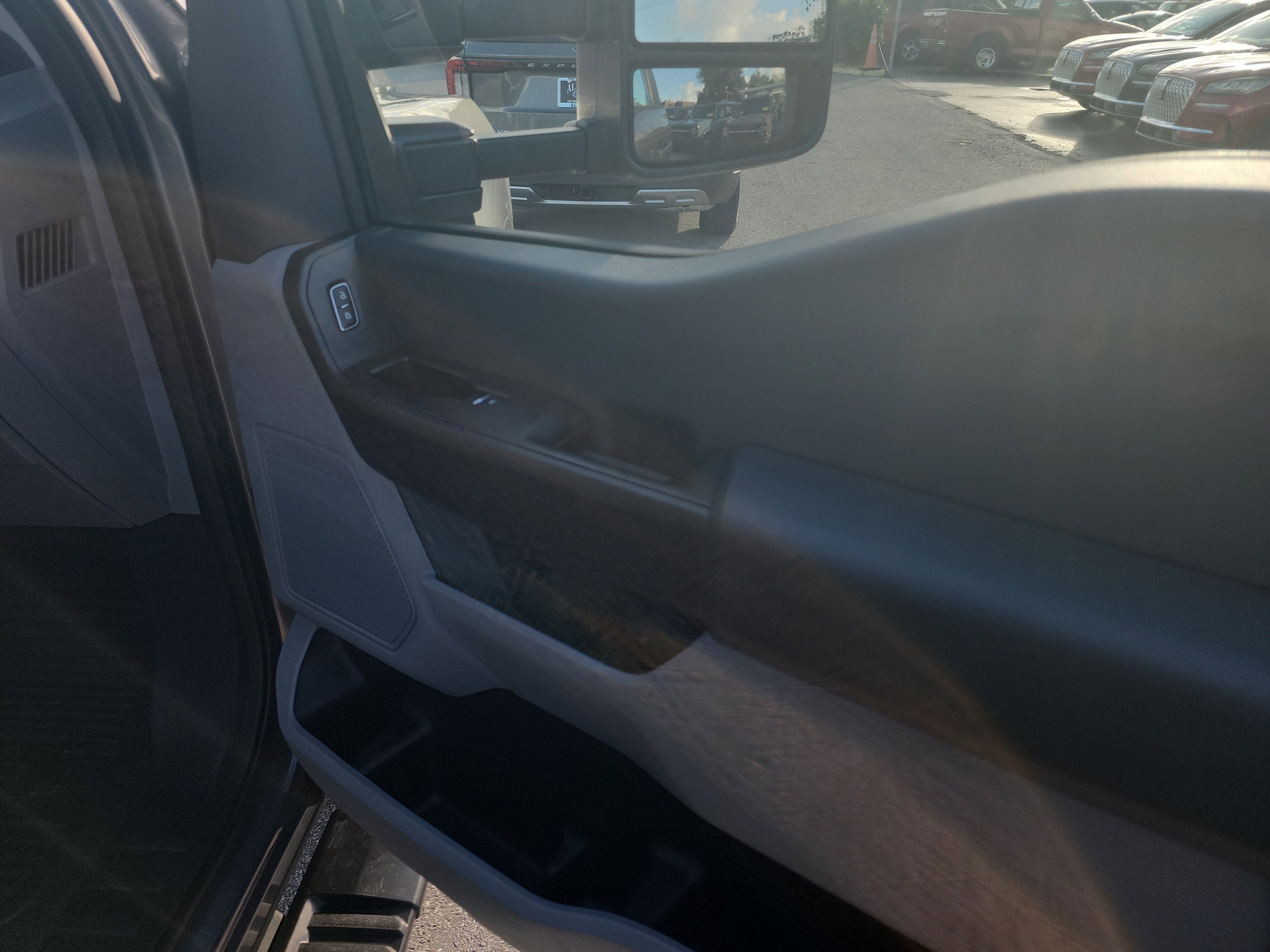 Used 2024 Ford F350 XL w/ 360-Degree Camera Package image 24