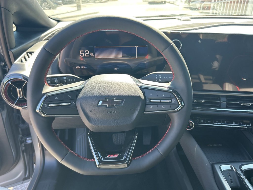 Used 2025 Chevrolet Equinox EV RS image 20