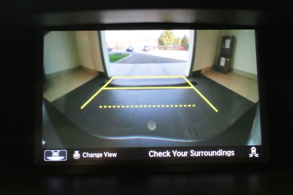Used 2020 Acura MDX SH-AWD w/ Technology Package image 18