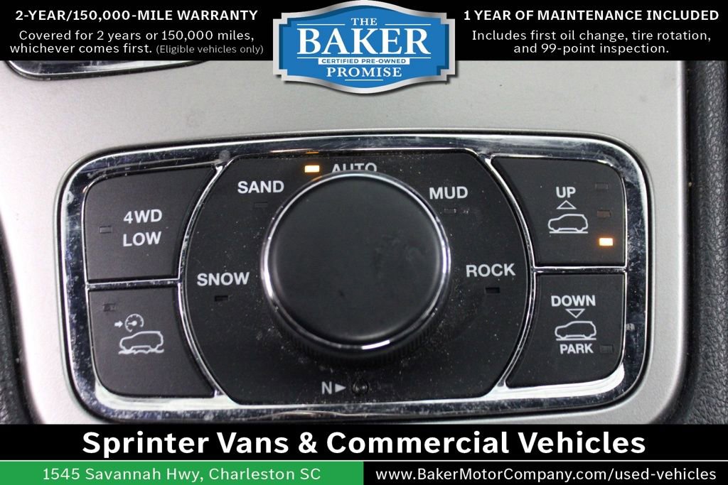 Used 2018 Jeep Grand Cherokee Trailhawk AWD/4WD image 35