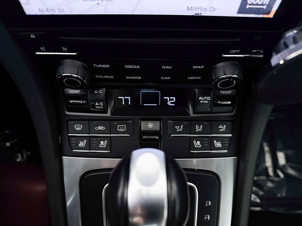 Used 2018 Porsche 718 Cayman image 23