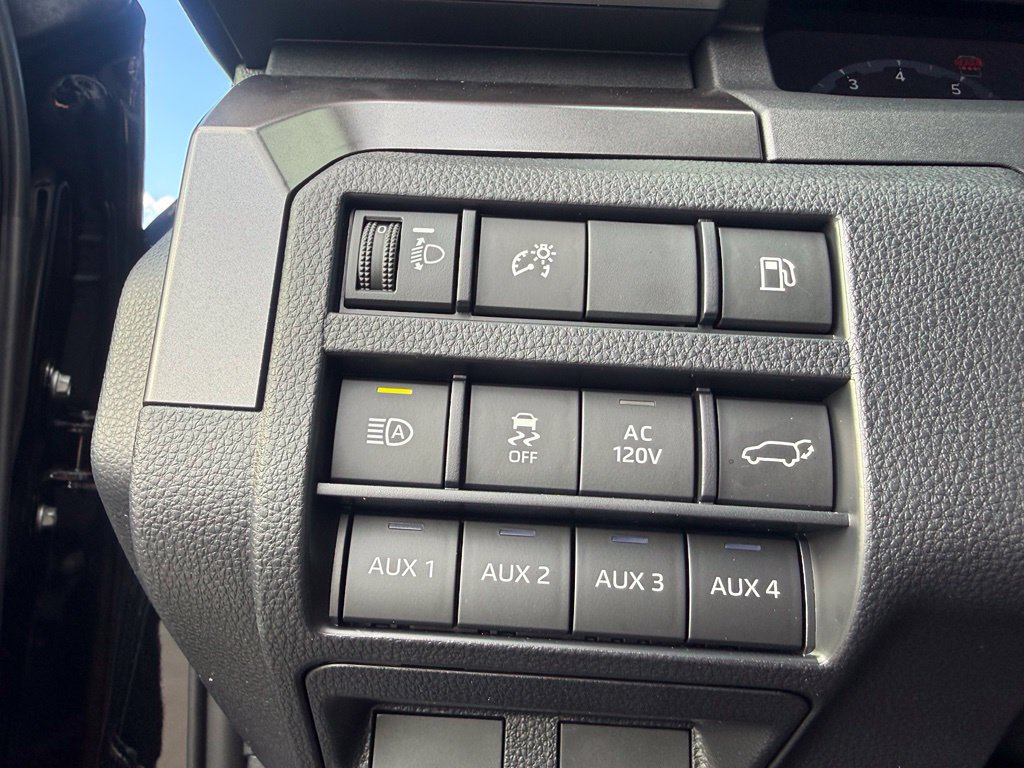 Used 2026 Toyota 4Runner TRD Off-Road Premium AWD/4WD image 16
