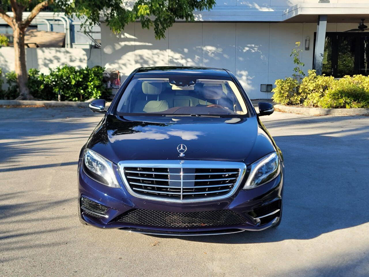 Used 2015 Mercedes-Benz S 550 Sedan image 3