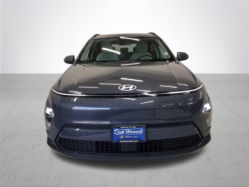 Certified 2024 Hyundai Kona SEL FWD image 3