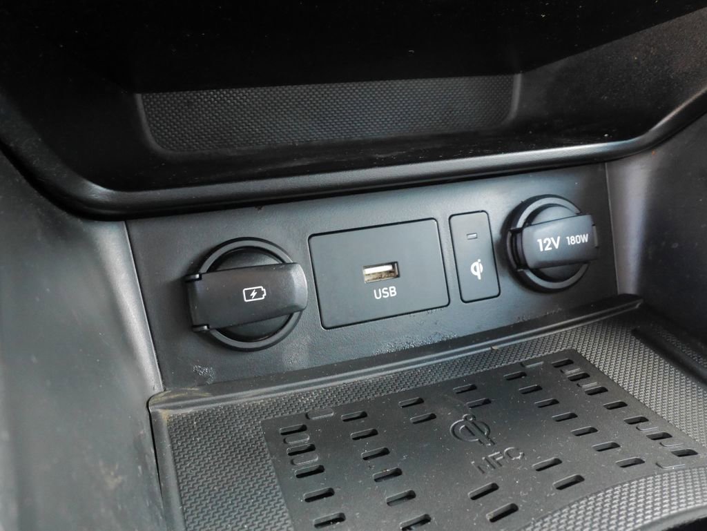 Used 2022 Hyundai Kona SEL w/ Convenience Package FWD image 27