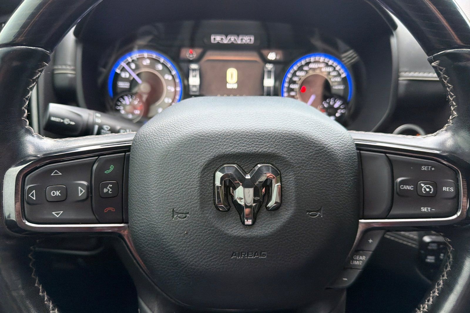 Used 2022 RAM 1500 Limited w/ Body Color Bumper Group image 23