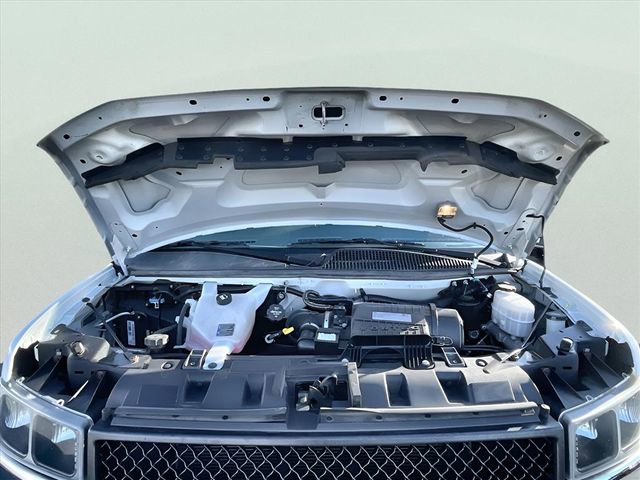 Used 2020 Chevrolet Express 3500 LT w/ LT Preferred Equipment Group image 28