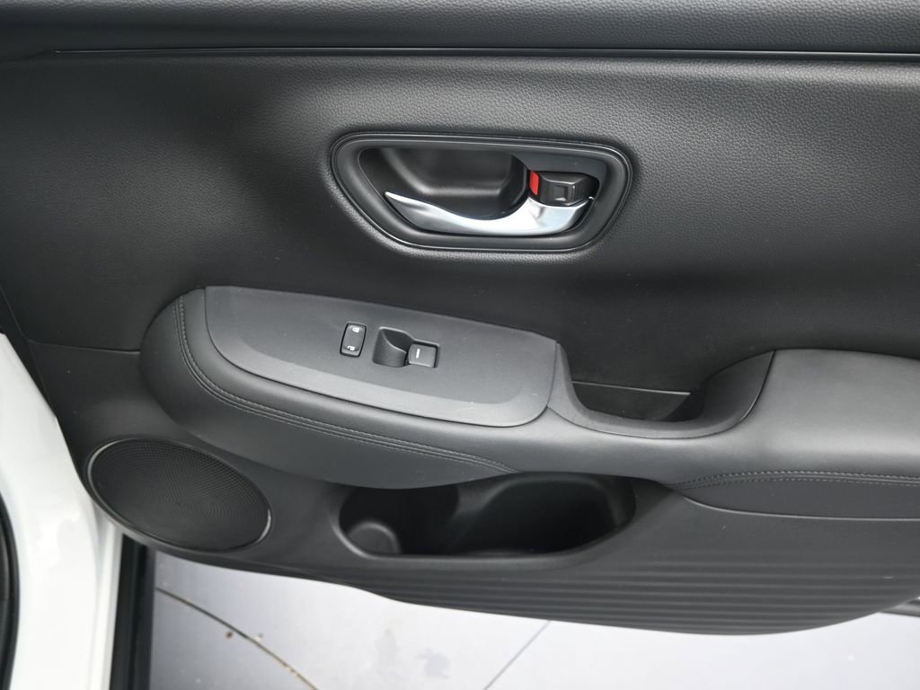 Used 2024 Honda HR-V LX image 18