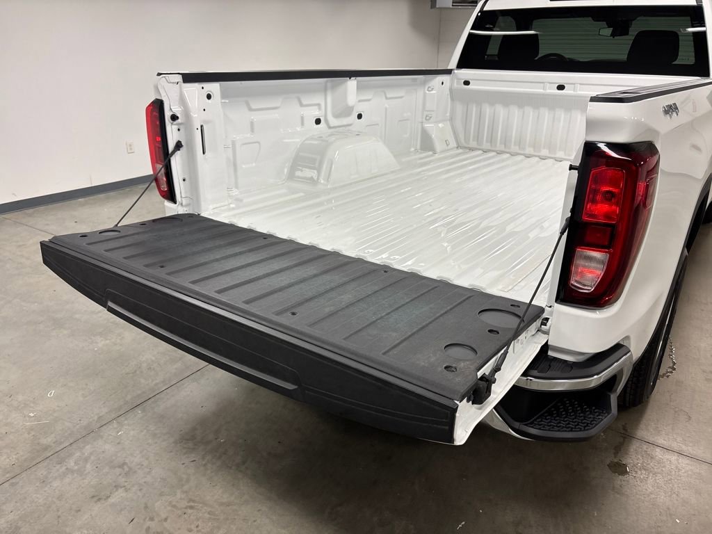 Used 2024 GMC Sierra 1500 Pro w/ Pro Value Package image 20