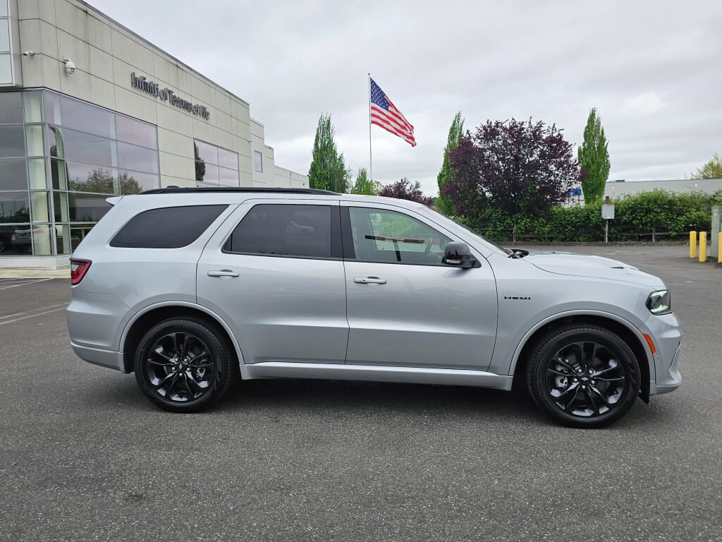 Used 2024 Dodge Durango R/T AWD/4WD image 8