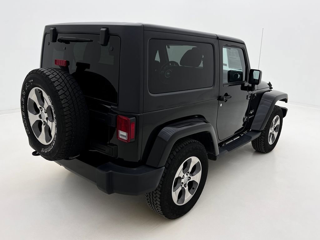 Used 2017 Jeep Wrangler Sahara w/ Connectivity Group image 7