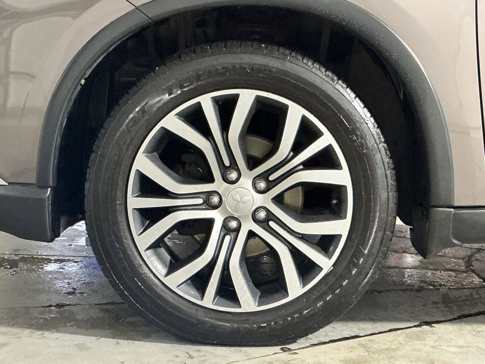 Used 2018 Mitsubishi Outlander GT AWD/4WD image 20