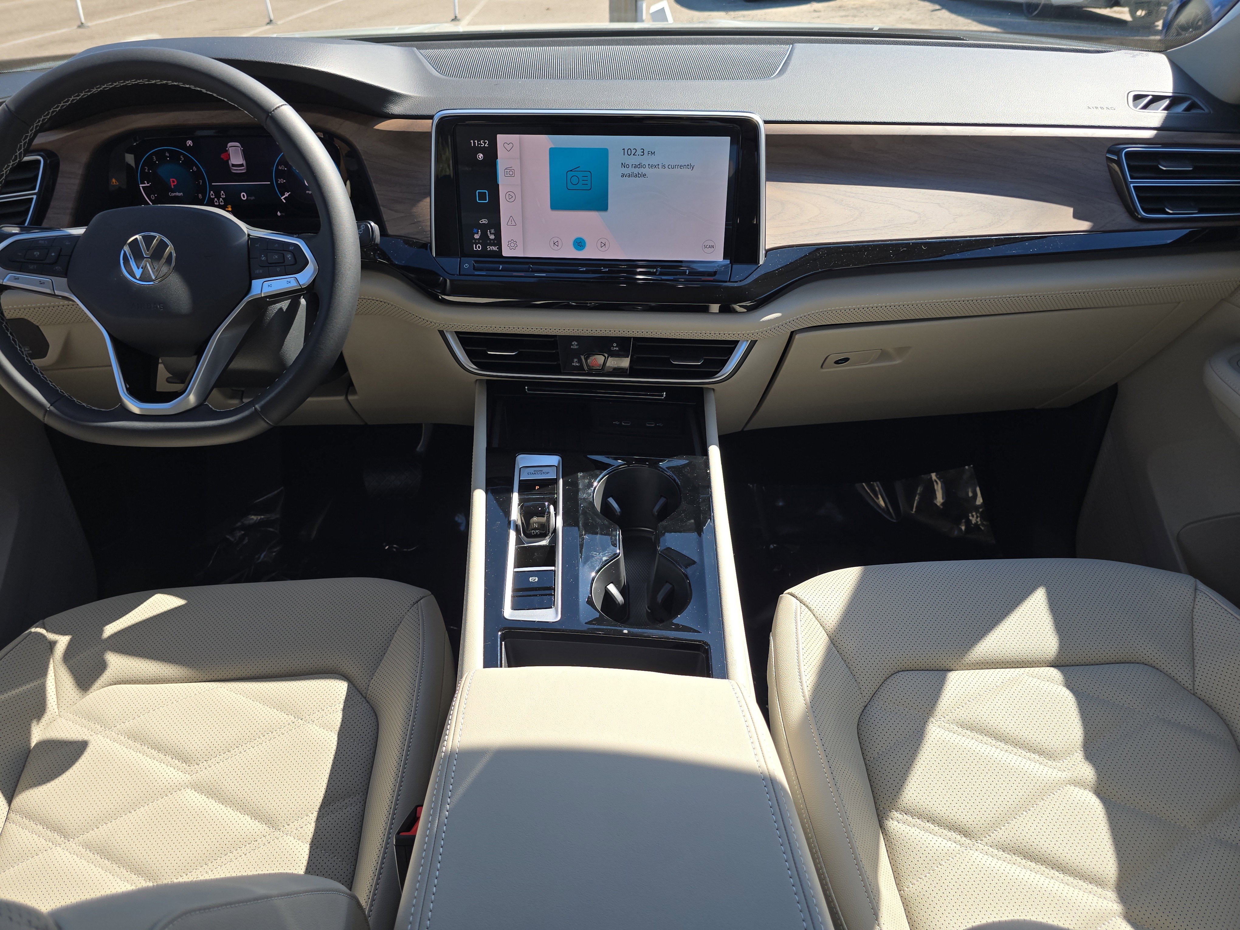 New 2026 Volkswagen Atlas SE image 12