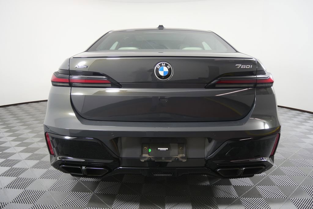 Certified 2023 BMW 760i xDrive w/ Executive Package image 4