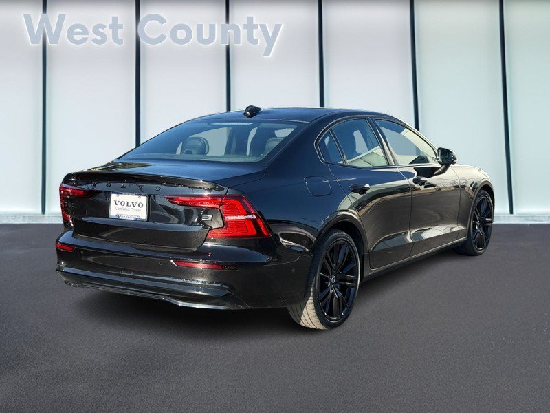 Used 2024 Volvo S60 T8 Ultimate AWD/4WD image 4