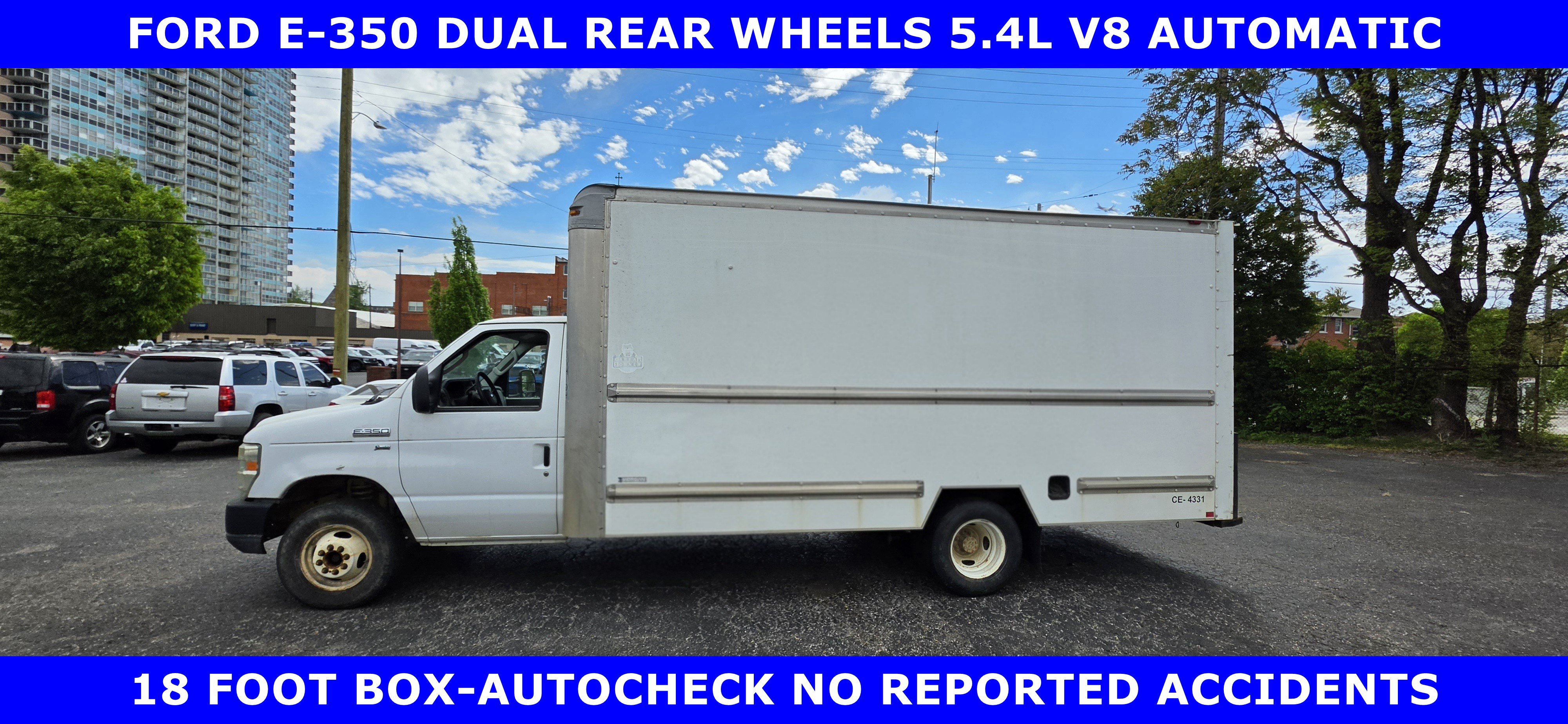 Used 2010 Ford E-350 and Econoline 350 Super Duty RWD image 1