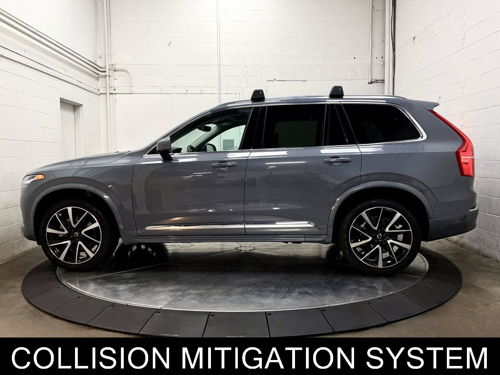 Used 2023 Volvo XC90 B6 Plus AWD/4WD image 7