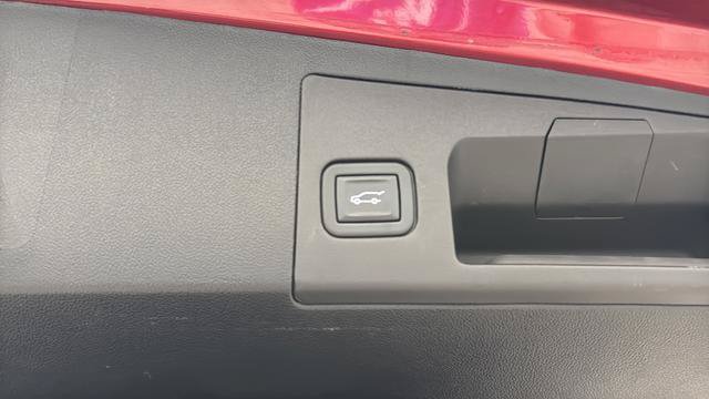 Used 2023 Cadillac XT5 Premium Luxury AWD/4WD image 30