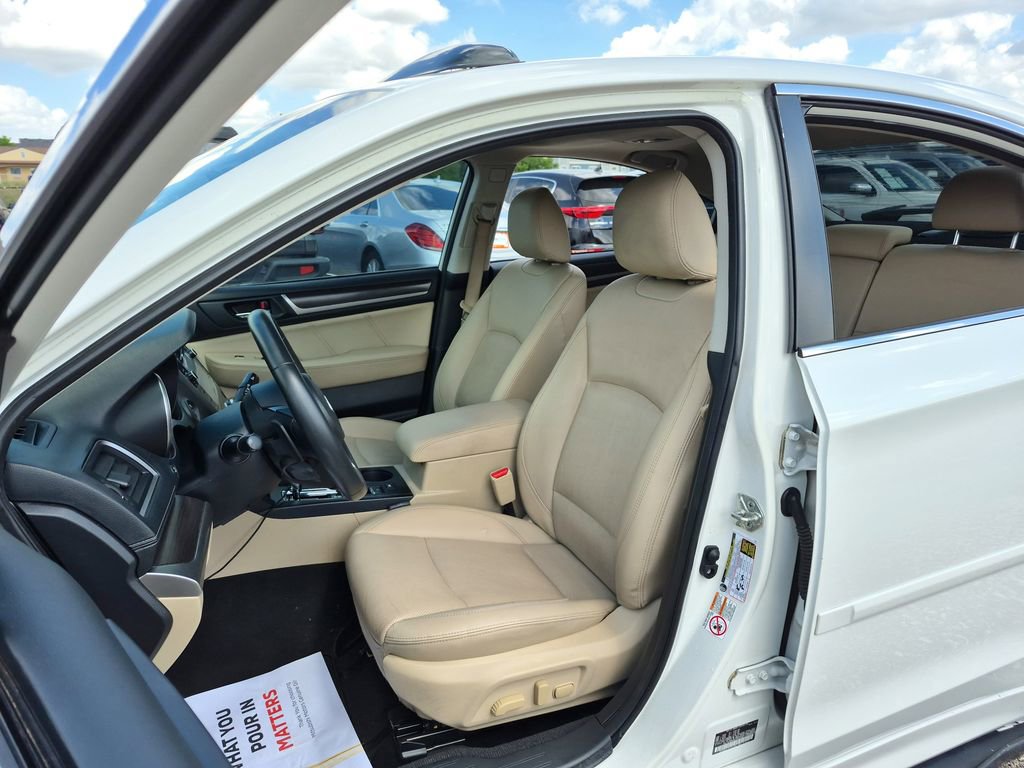 Used 2018 Subaru Legacy 3.6R Limited AWD/4WD image 10