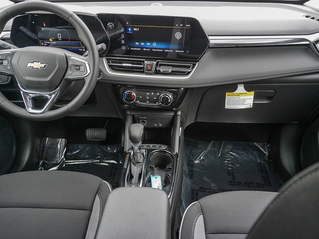 New 2026 Chevrolet TrailBlazer LT w/ LT Cold Weather Package FWD image 14