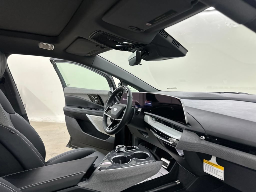 New 2027 Cadillac Optiq Sport AWD/4WD image 16