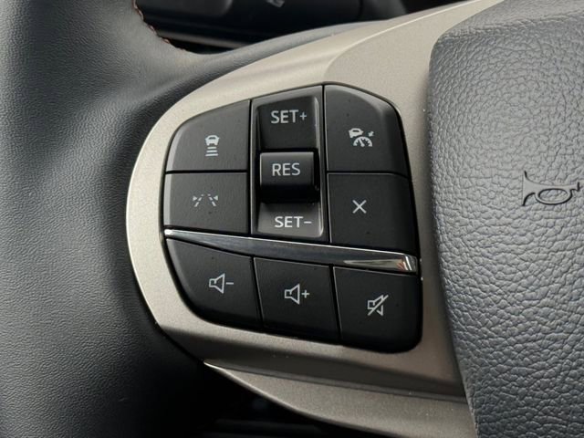 Used 2025 Ford Explorer Active RWD image 10