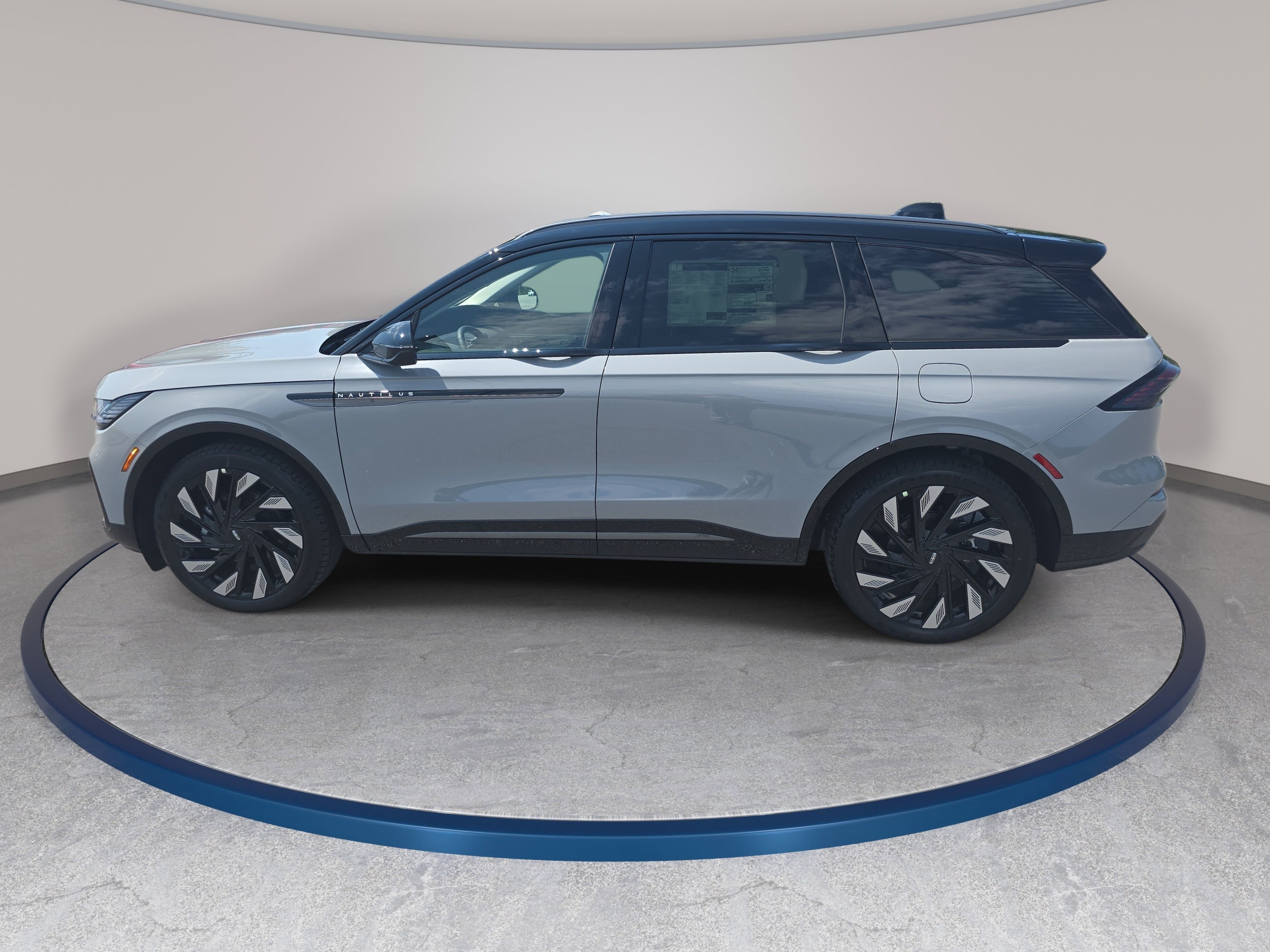 New 2026 Lincoln Nautilus Reserve AWD/4WD image 8