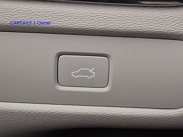 Certified 2023 Volvo XC60 B5 Core w/ Climate Package image 27