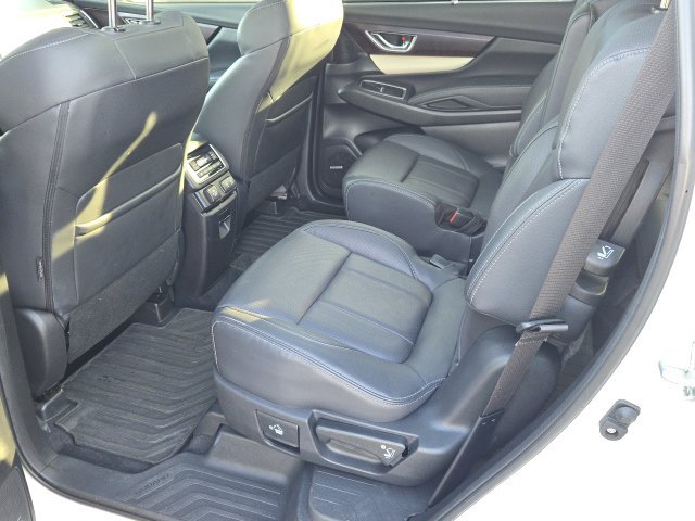 Used 2022 Subaru Ascent Touring w/ Popular Package #2A AWD/4WD image 11