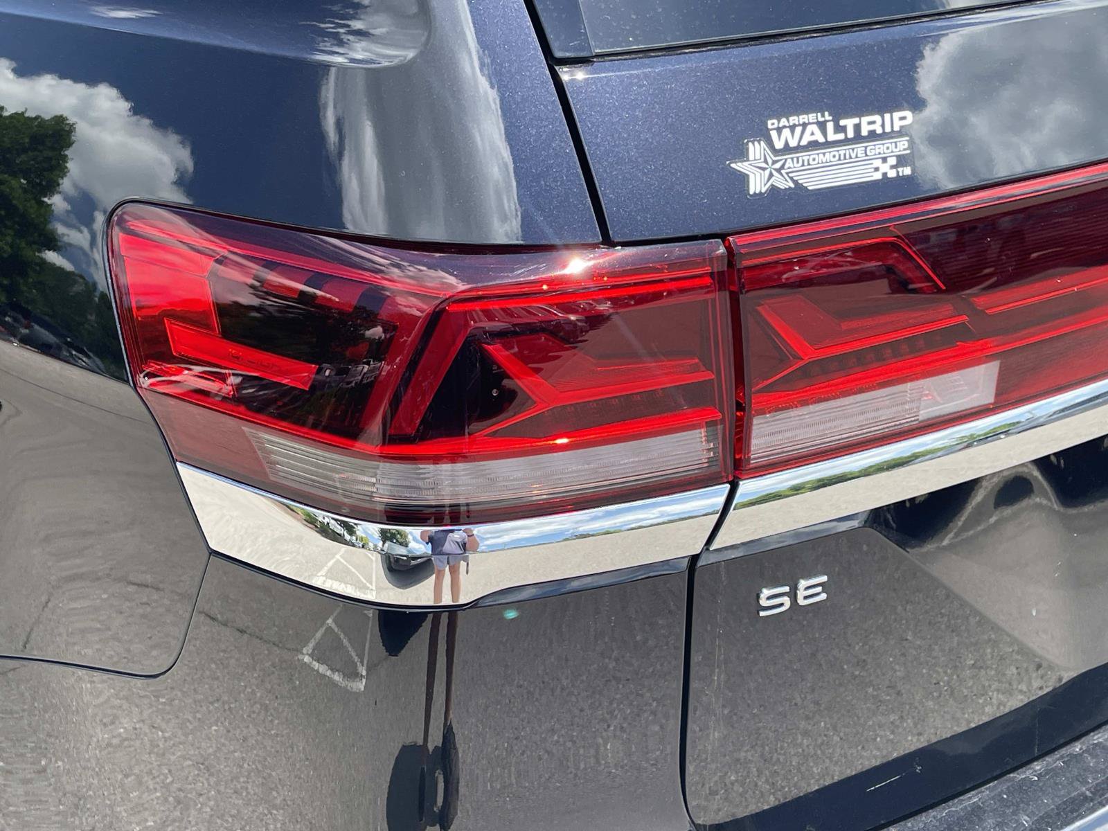 Used 2025 Volkswagen Atlas SE FWD image 12