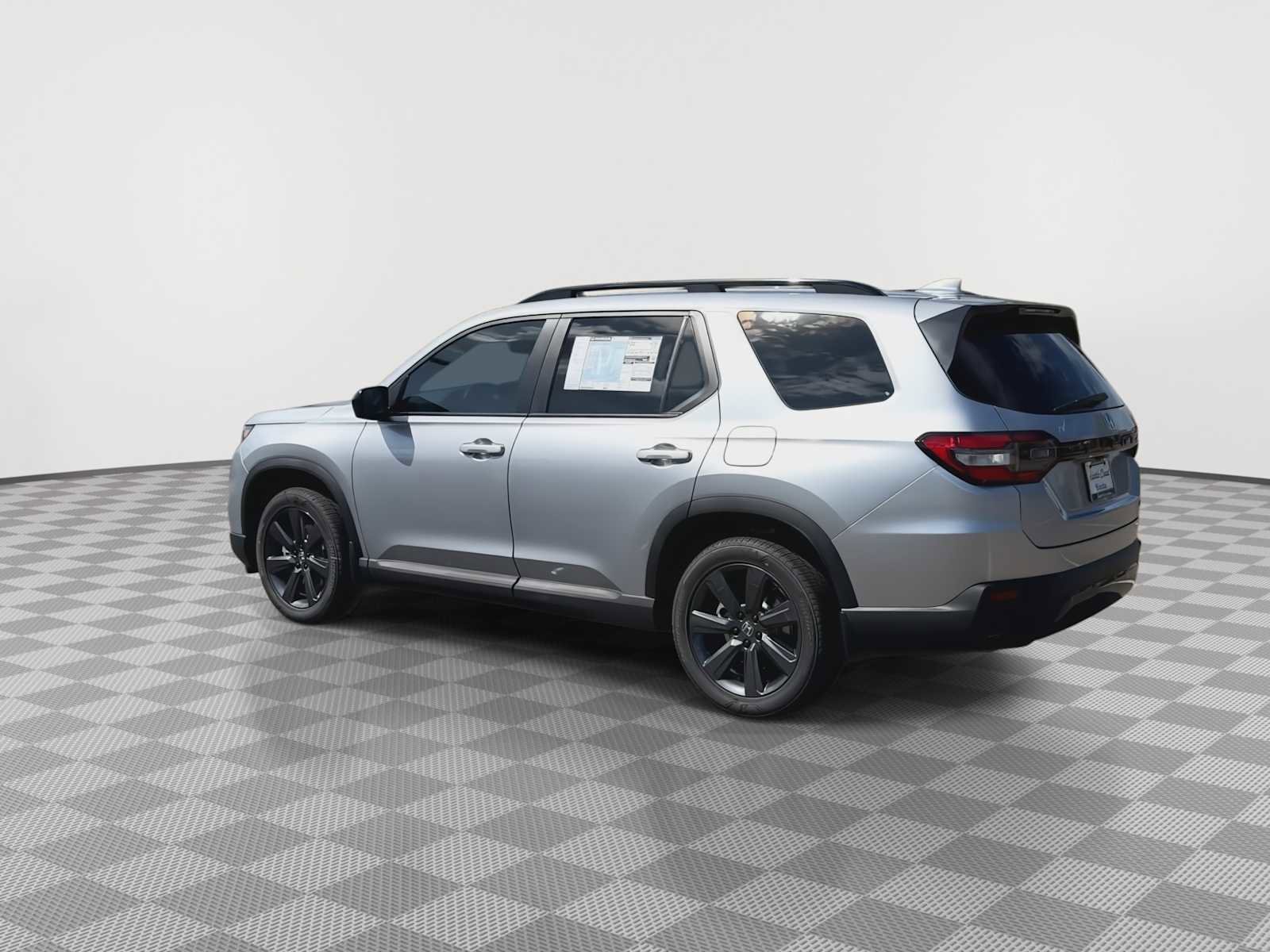 New 2026 Honda Pilot Sport image 6
